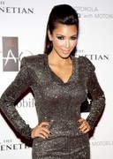 Kim Kardashian curvy and glittery