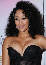 Tamera Mowry cleavage