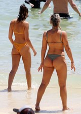 Plump ass in a bikini