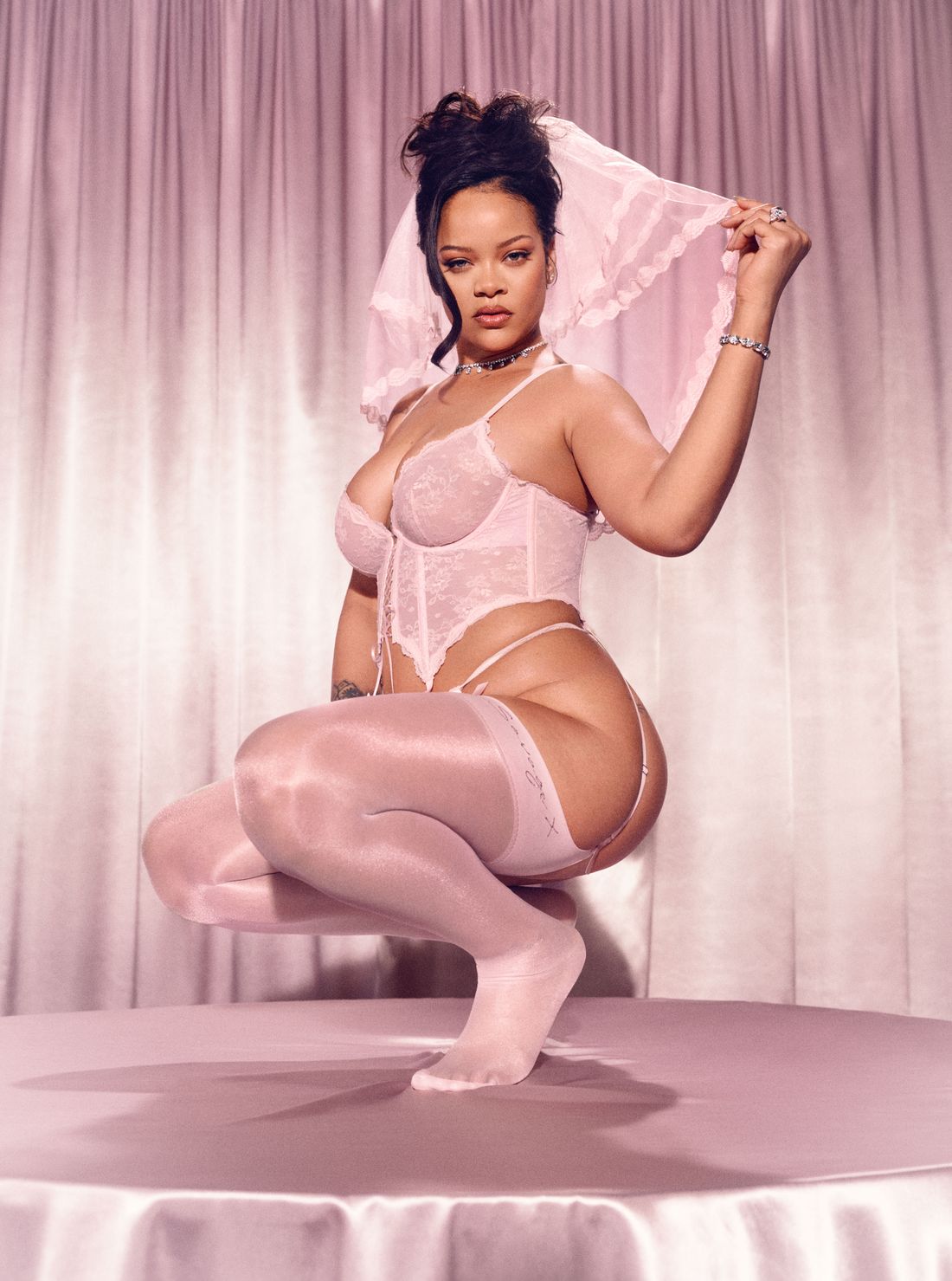 Rihanna booty