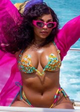 Ashanti flaunts her perfectly sculpted booty in a sexy photoshoot