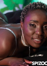 Hot ebony MILF has an ass to die for
