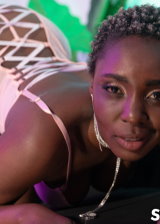 Hot ebony MILF has an ass to die for